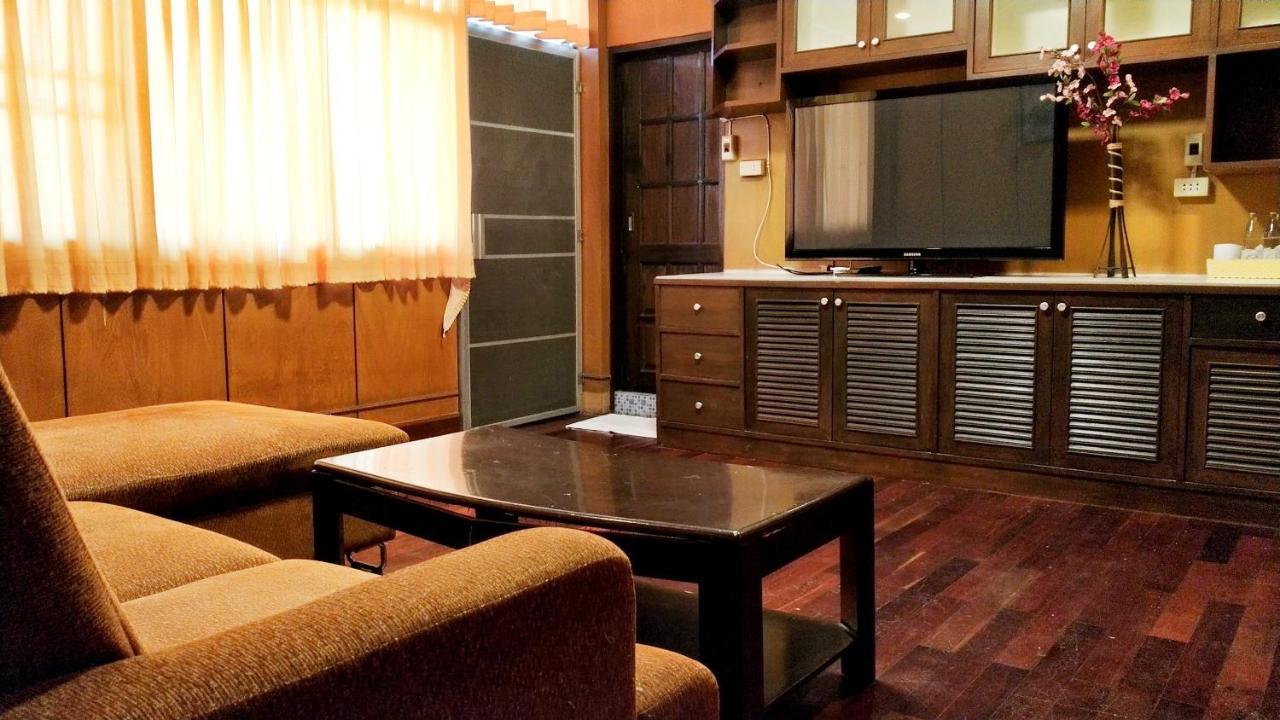 City Home Guest House 치앙라이 외부 사진